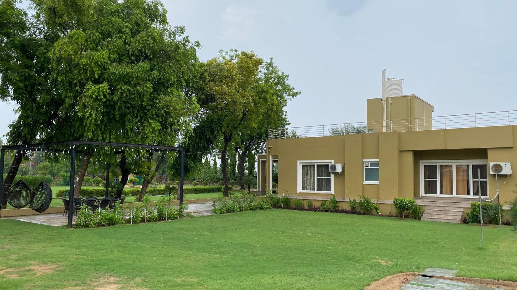 Raas Vilas - Boutique Farm House With Pool Tāoru Esterno foto